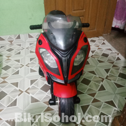 বাচ্চাদের  ইলেকট্রনিক মোটরসাইকেল